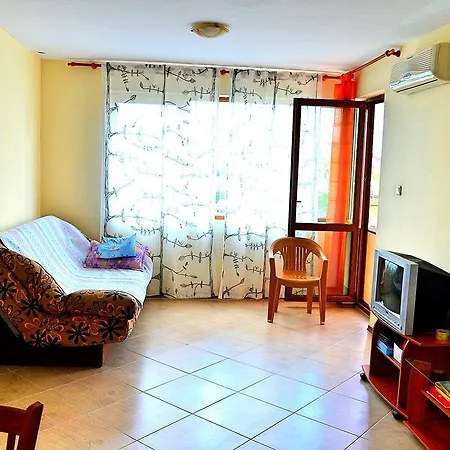 Amadeus 3 One-bedroom Eh Apartment Sunny Beach